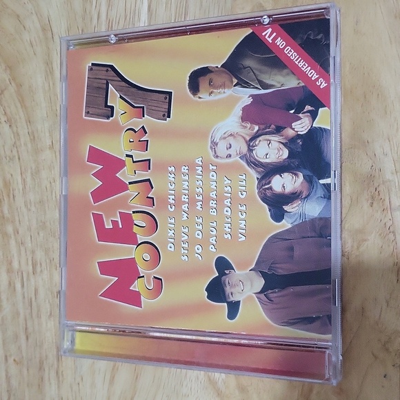 New County  7 CD - Picture 1 of 4